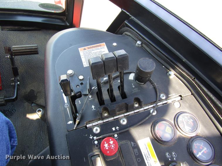 image for item DD8899 2011 Jacobsen HR9016 lawn mower