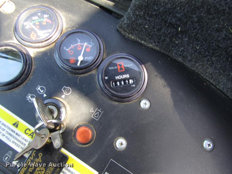 image for item DD8899 2011 Jacobsen HR9016 lawn mower