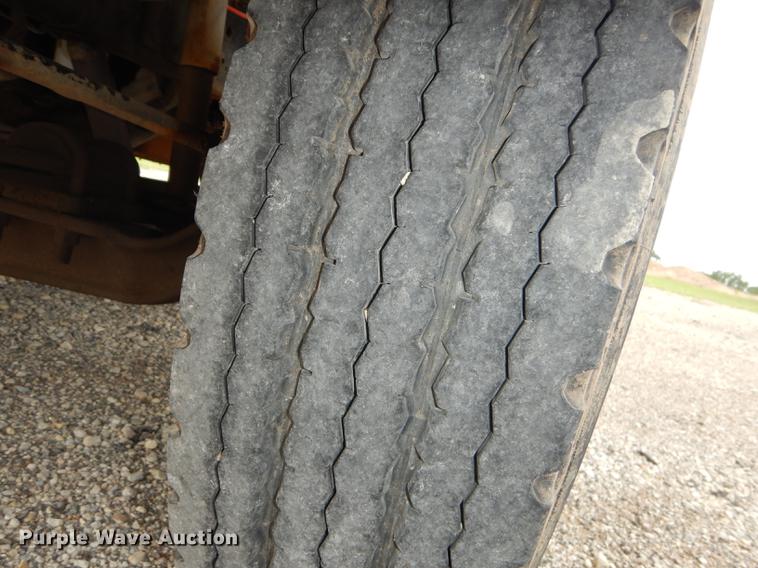 image for item DE1841 1997 Chevrolet Blue Bird school bus