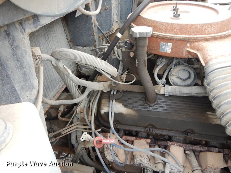 image for item DE1841 1997 Chevrolet Blue Bird school bus