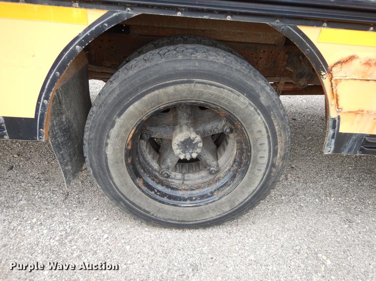 image for item DE1841 1997 Chevrolet Blue Bird school bus