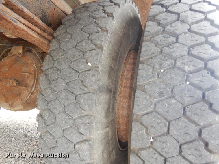 image for item DE1841 1997 Chevrolet Blue Bird school bus