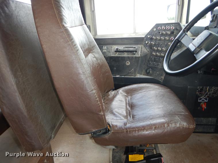 image for item DE1841 1997 Chevrolet Blue Bird school bus