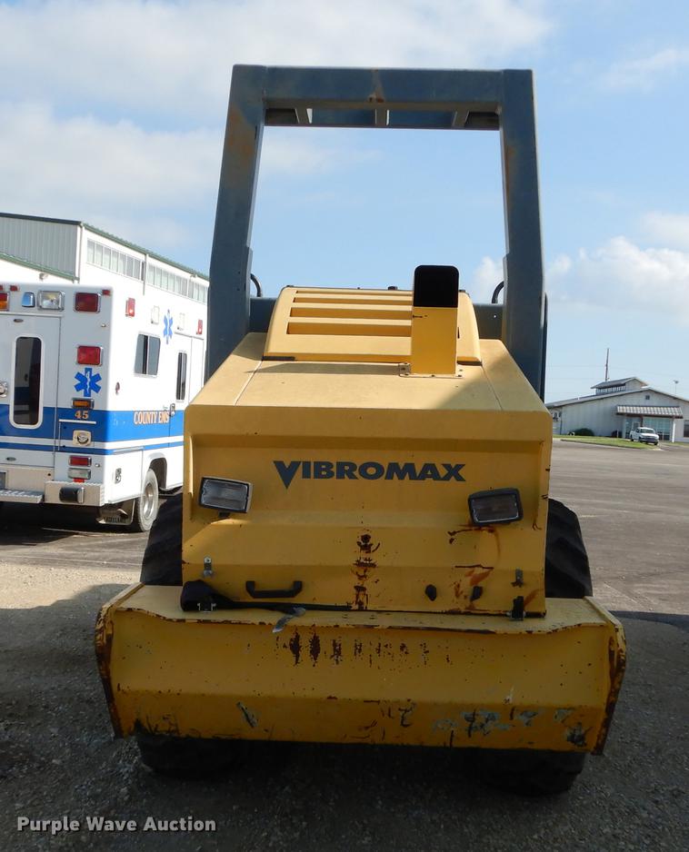 image for item DE1847 2002 Vibromax W605PD padfoot roller