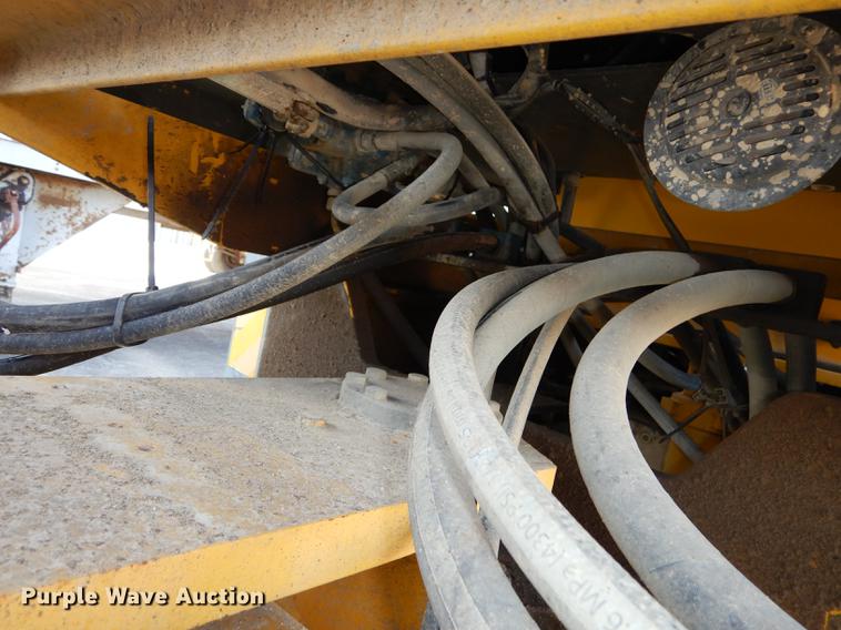 image for item DE1847 2002 Vibromax W605PD padfoot roller