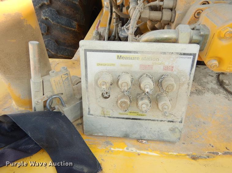 image for item DE1847 2002 Vibromax W605PD padfoot roller