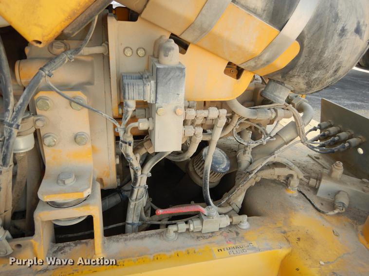 image for item DE1847 2002 Vibromax W605PD padfoot roller