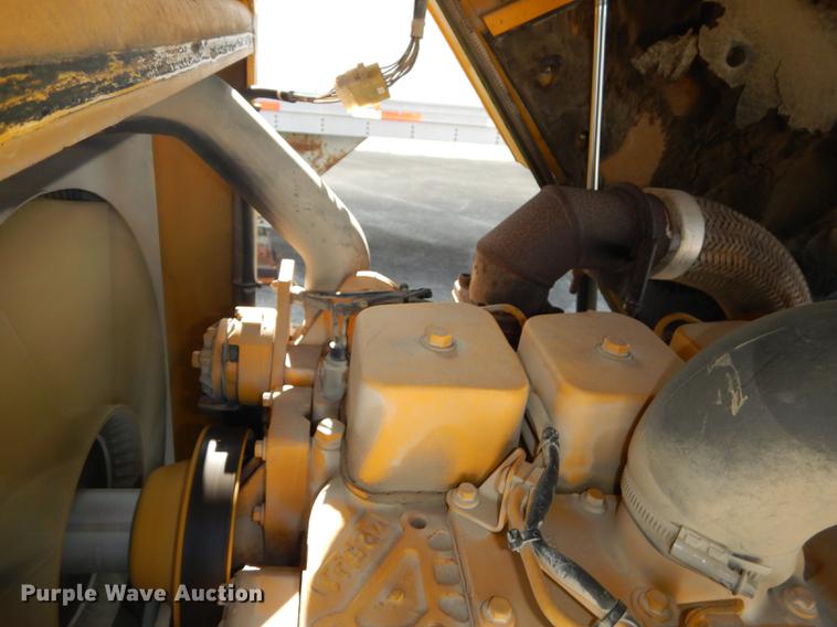 image for item DE1847 2002 Vibromax W605PD padfoot roller