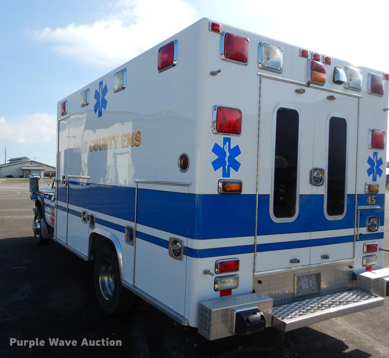 image for item DE1848 1996 Chevrolet Silverado 3500 ambulance