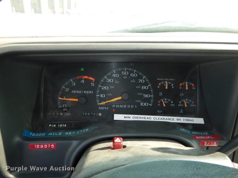 image for item DE1848 1996 Chevrolet Silverado 3500 ambulance