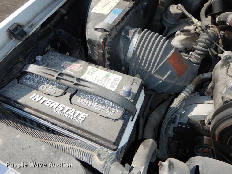 image for item DE1848 1996 Chevrolet Silverado 3500 ambulance