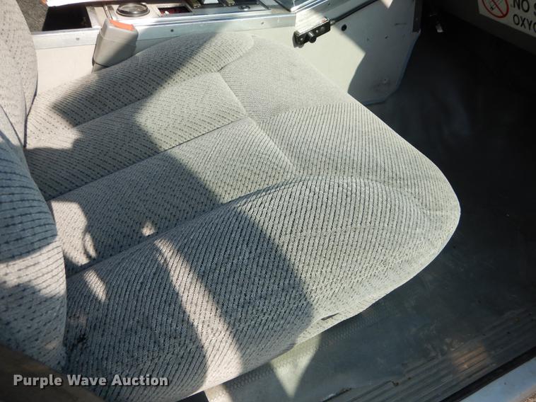 image for item DE1848 1996 Chevrolet Silverado 3500 ambulance