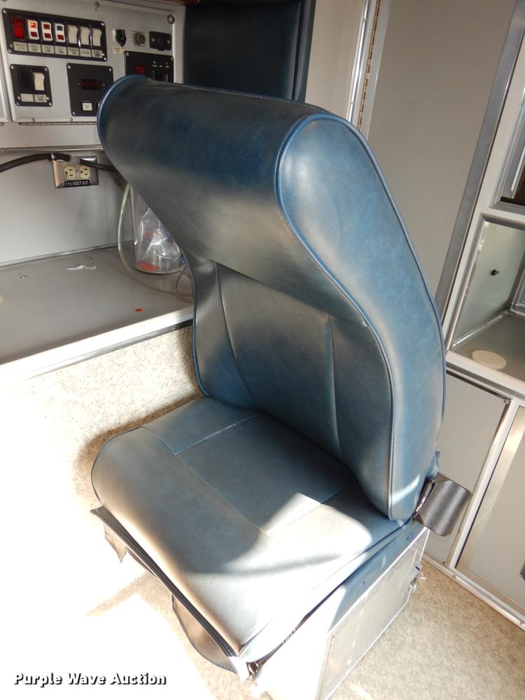 image for item DE1848 1996 Chevrolet Silverado 3500 ambulance