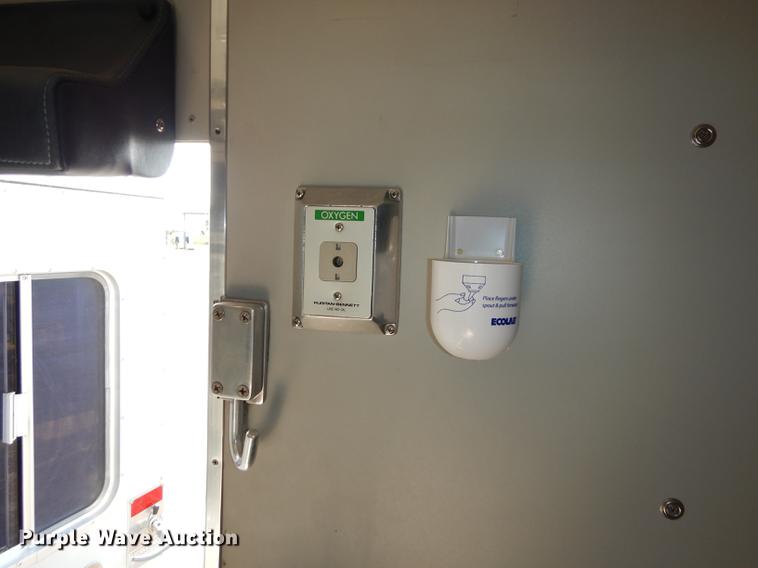 image for item DE1848 1996 Chevrolet Silverado 3500 ambulance