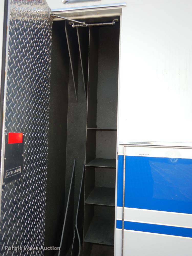 image for item DE1848 1996 Chevrolet Silverado 3500 ambulance