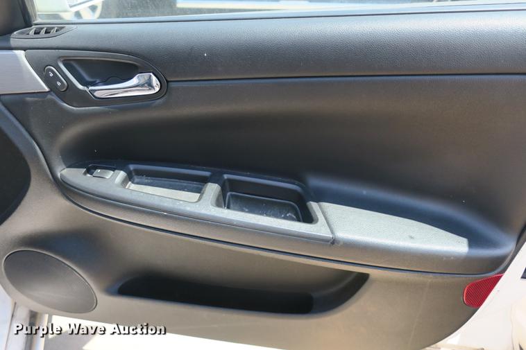 image for item DE3771 2008 Chevrolet Impala Police