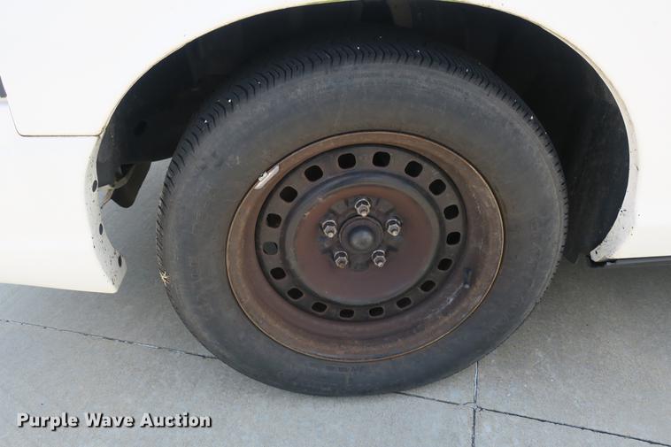 image for item DE3772 2001 Ford Crown Victoria Police Interceptor