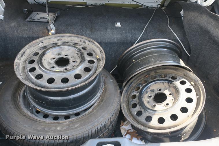 image for item DE3772 2001 Ford Crown Victoria Police Interceptor