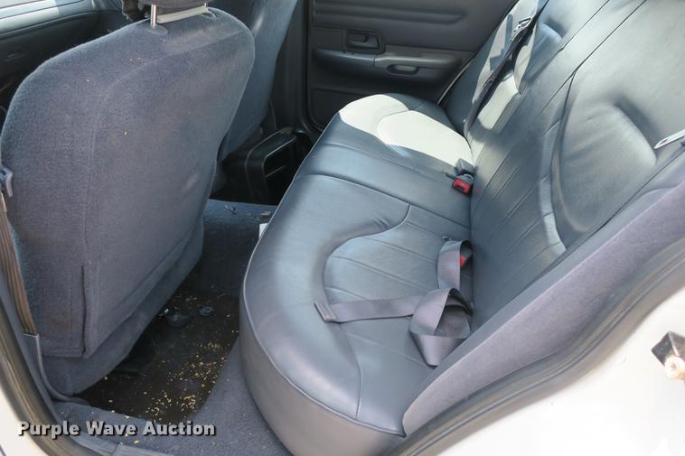 image for item DE3772 2001 Ford Crown Victoria Police Interceptor