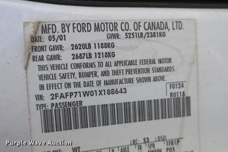 image for item DE3772 2001 Ford Crown Victoria Police Interceptor