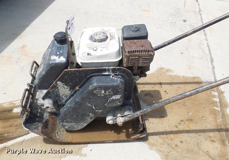 image for item DE5089 Stone S38A vibratory plate compactor