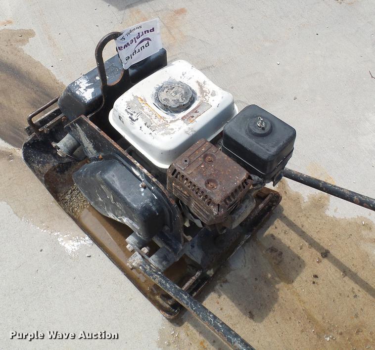 image for item DE5089 Stone S38A vibratory plate compactor