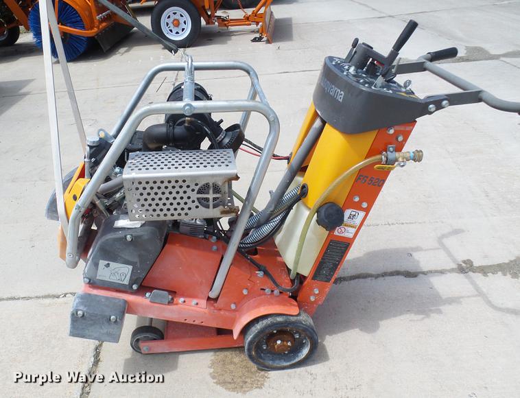 image for item DE5090 2015 Husqvarna FS520 concrete saw