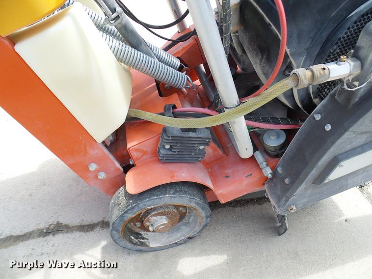 image for item DE5090 2015 Husqvarna FS520 concrete saw