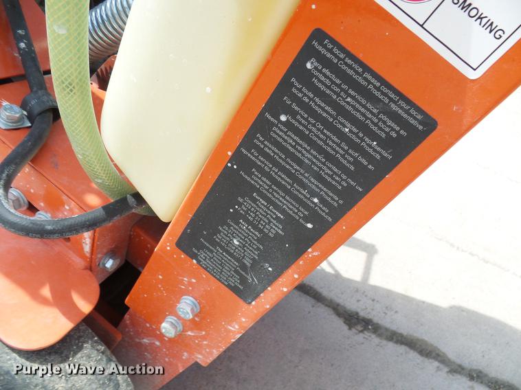 image for item DE5090 2015 Husqvarna FS520 concrete saw