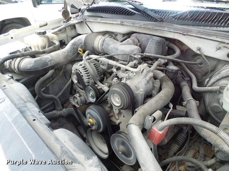 image for item DE5101 2005 Chevrolet Silverado 1500 pickup truck