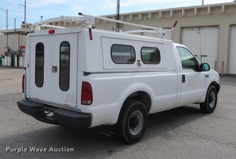 image for item DF2250 2003 Ford F250 Super Duty pickup truck