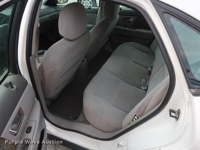 image for item DF2254 2001 Ford Taurus