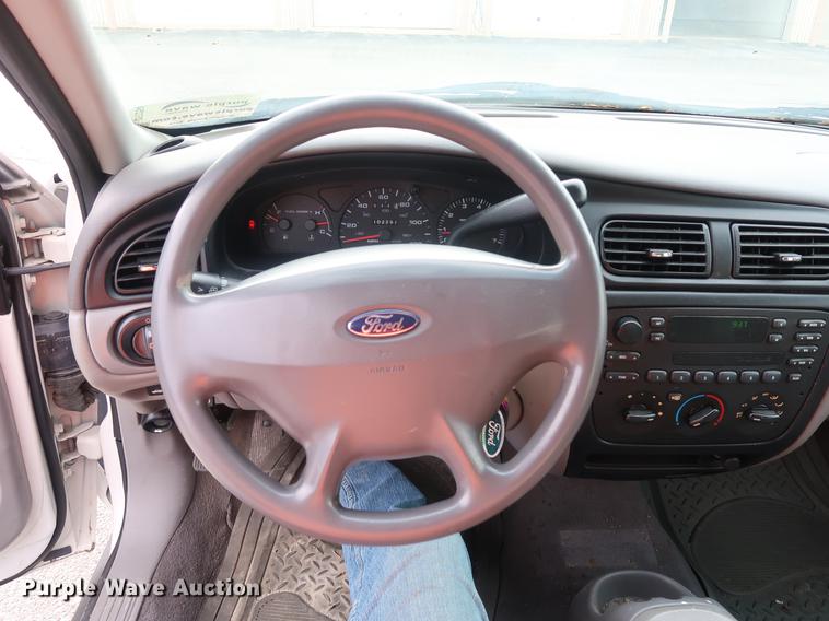 image for item DF2254 2001 Ford Taurus