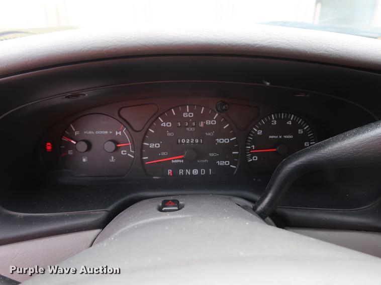 image for item DF2254 2001 Ford Taurus