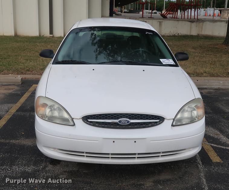 image for item DF2255 2001 Ford Taurus