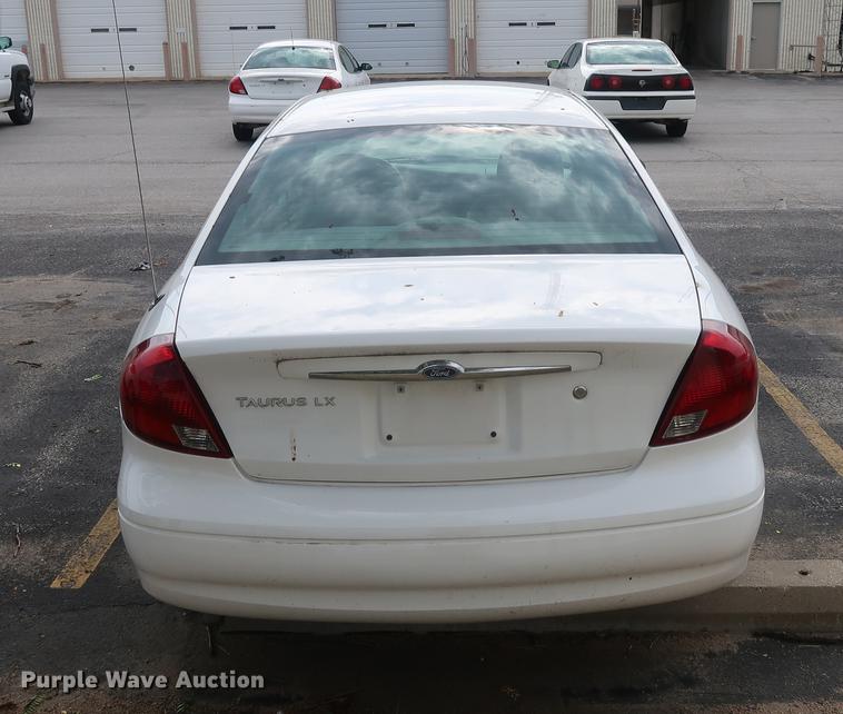 image for item DF2255 2001 Ford Taurus