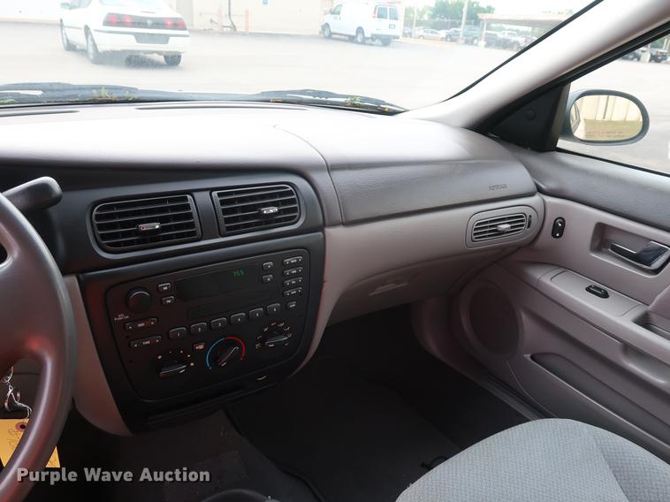 image for item DF2255 2001 Ford Taurus