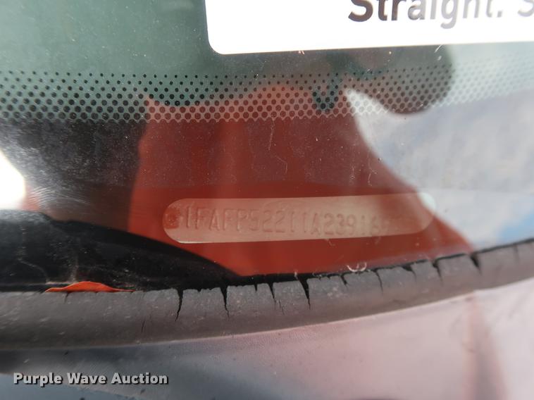 image for item DF2255 2001 Ford Taurus