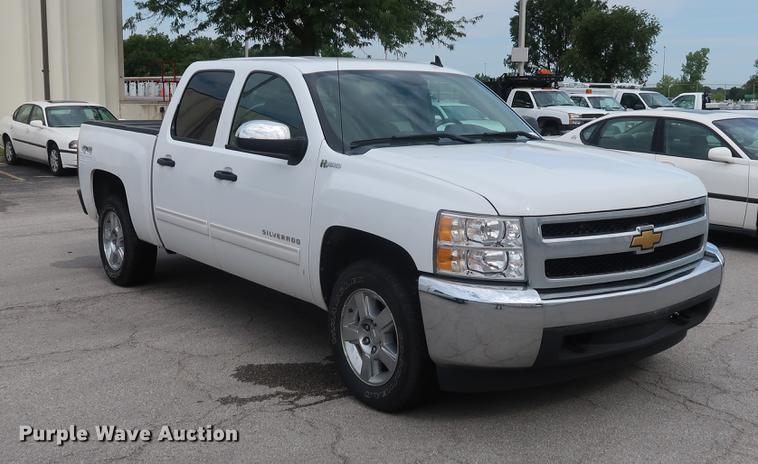 image for item DF2258 2012 Chevrolet Silverado 1500 Hybrid Crew Cab pickup truck