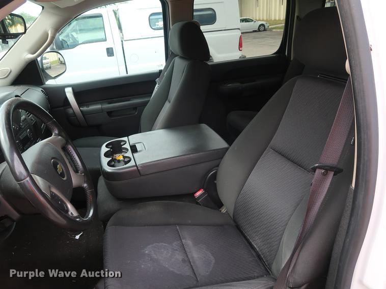 image for item DF2258 2012 Chevrolet Silverado 1500 Hybrid Crew Cab pickup truck