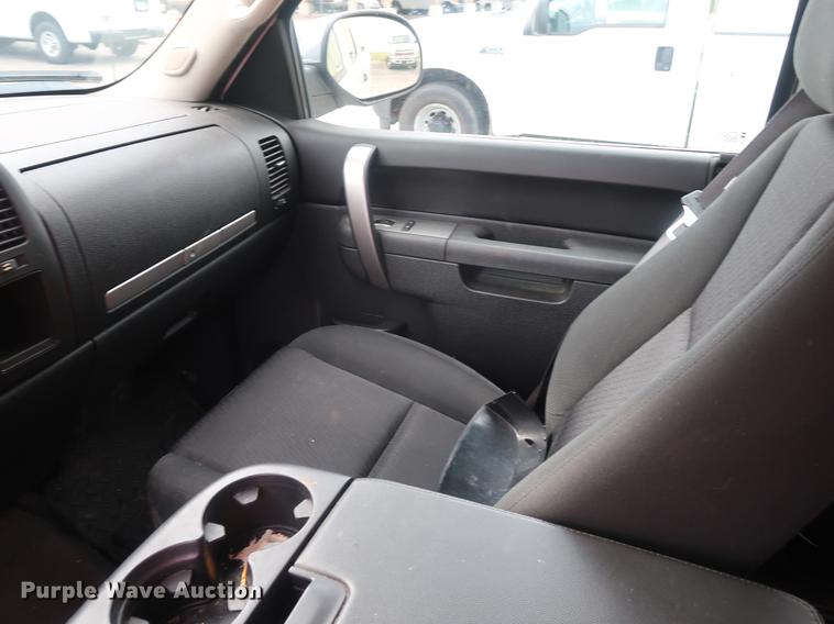 image for item DF2258 2012 Chevrolet Silverado 1500 Hybrid Crew Cab pickup truck