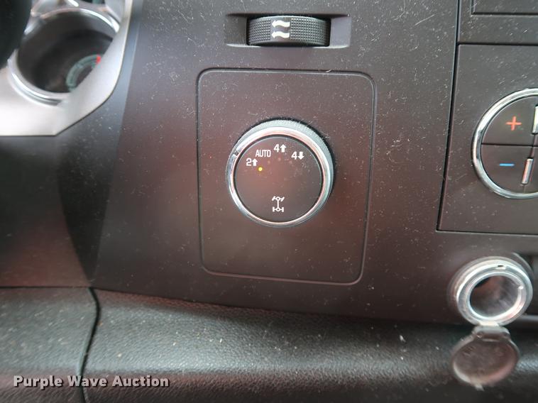 image for item DF2258 2012 Chevrolet Silverado 1500 Hybrid Crew Cab pickup truck