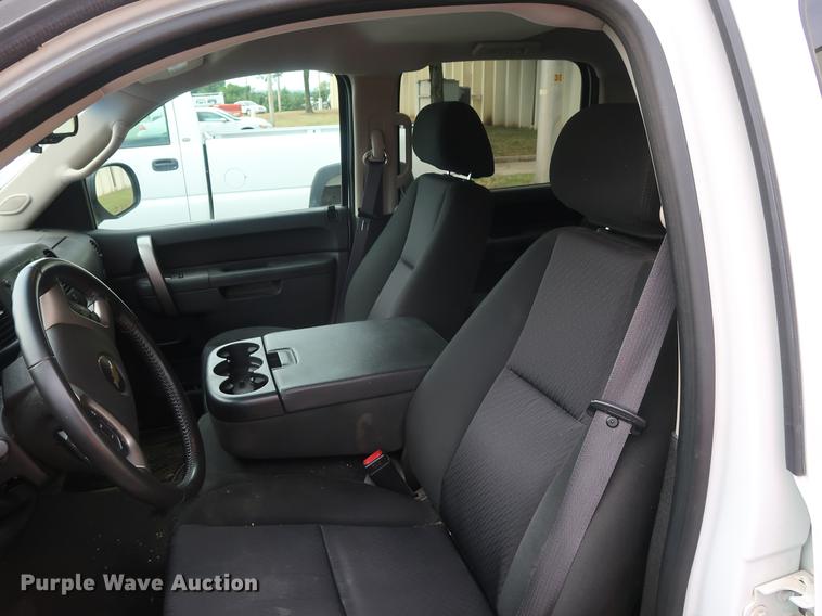 image for item DF2259 2012 Chevrolet Silverado 1500 Hybrid Crew Cab pickup truck