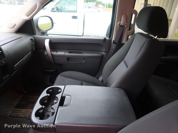 image for item DF2259 2012 Chevrolet Silverado 1500 Hybrid Crew Cab pickup truck