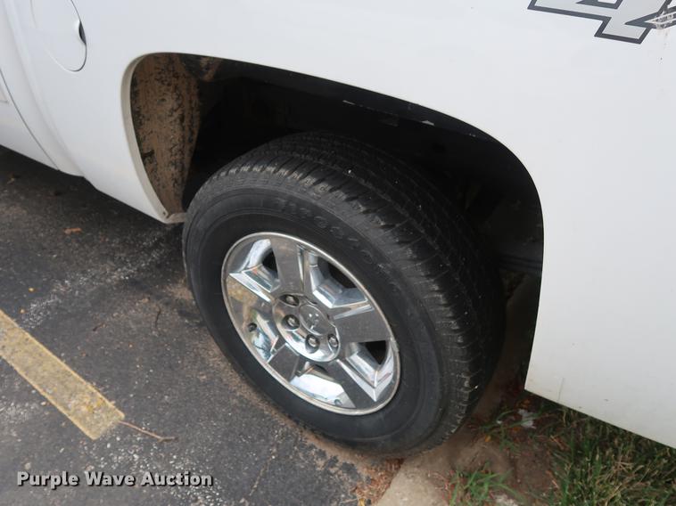 image for item DF2259 2012 Chevrolet Silverado 1500 Hybrid Crew Cab pickup truck