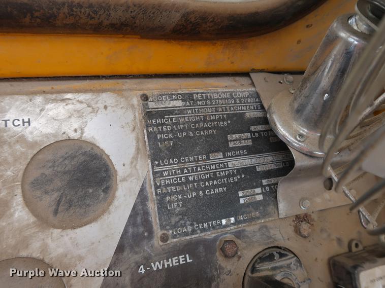 image for item DF2268 1979 Pettibone 204-D carry lift telehandler