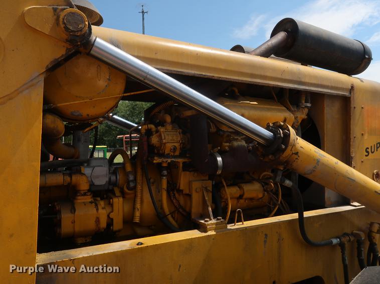 image for item DF2268 1979 Pettibone 204-D carry lift telehandler