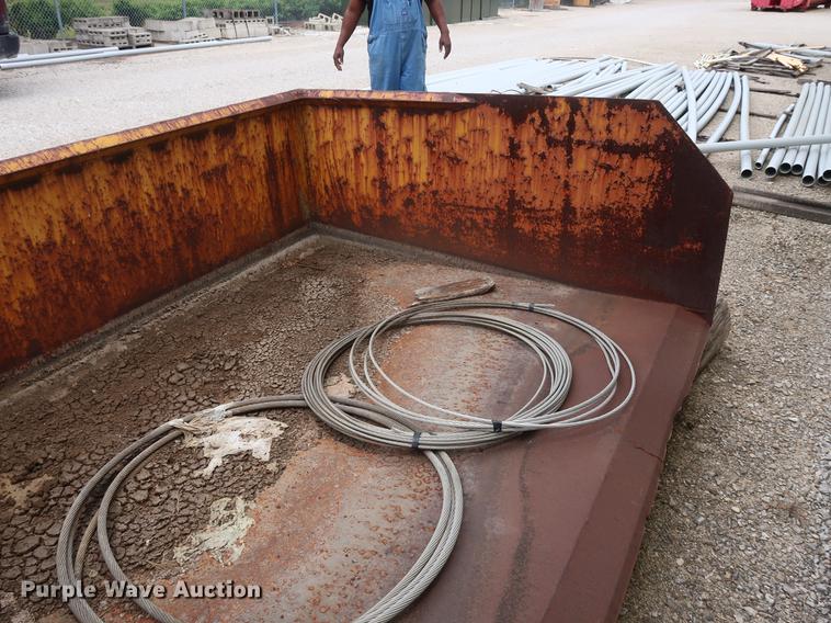 image for item DF2268 1979 Pettibone 204-D carry lift telehandler