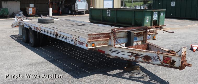 image for item DF2274 1994 CZ Engineering CZ20KT equipment trailer