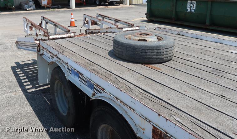 image for item DF2274 1994 CZ Engineering CZ20KT equipment trailer